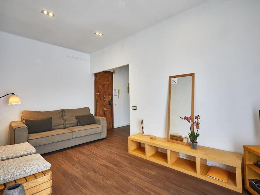 Bed&Bcn Arquimedes Barcelona Apartment Екстериор снимка