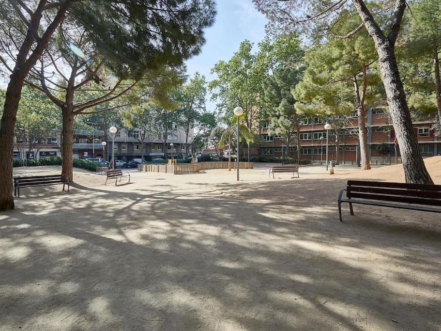 Bed&Bcn Arquimedes Barcelona Apartment Екстериор снимка