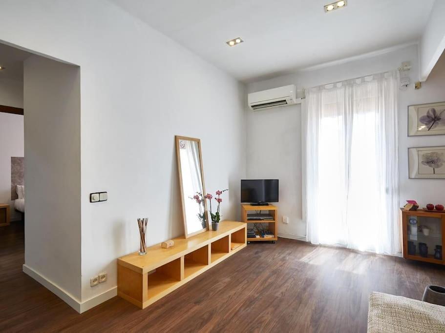 Bed&Bcn Arquimedes Barcelona Apartment Екстериор снимка